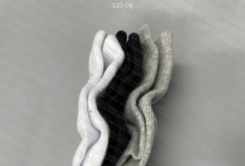 Nike Mid-Calf Socks 2