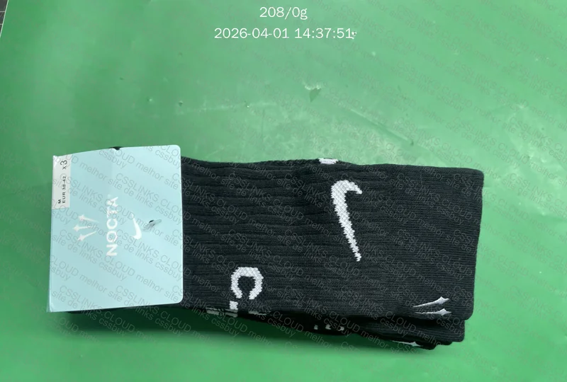 Meia Nike Nocta GL ou RL?