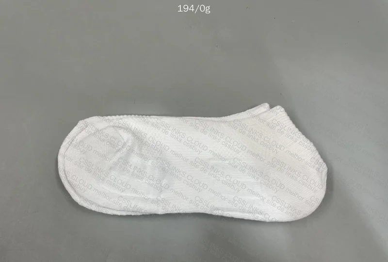 Breathable Non-Slip Socks 4