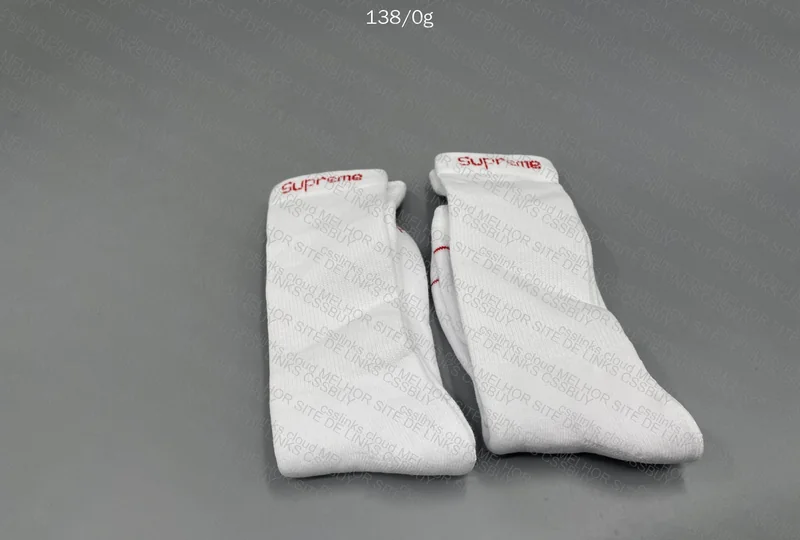 Supreme Socks