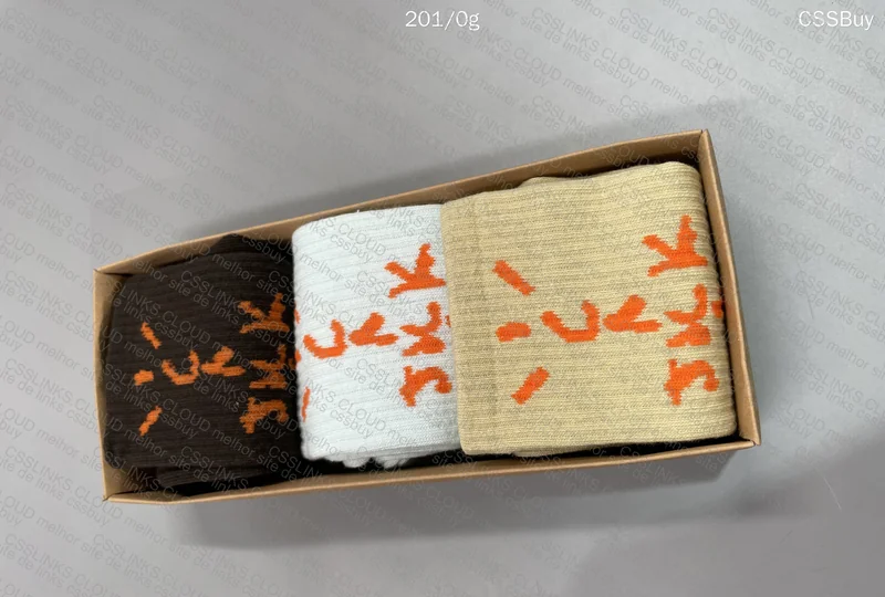 Travis Socks 2