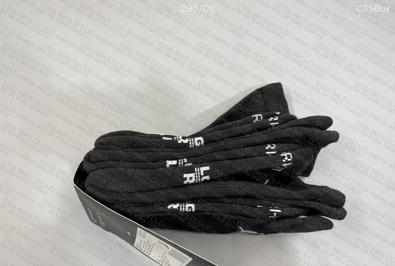 Socks - 3 Pairs 3