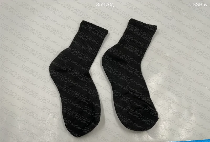 Basic Socks 2