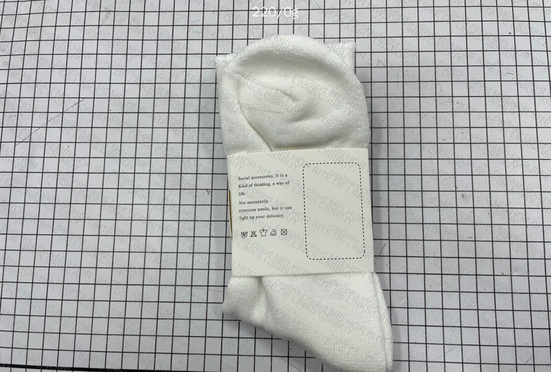 Basic High Socks 3