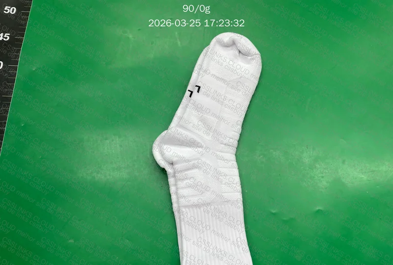 Meias cano longo tipo Jump Man 7