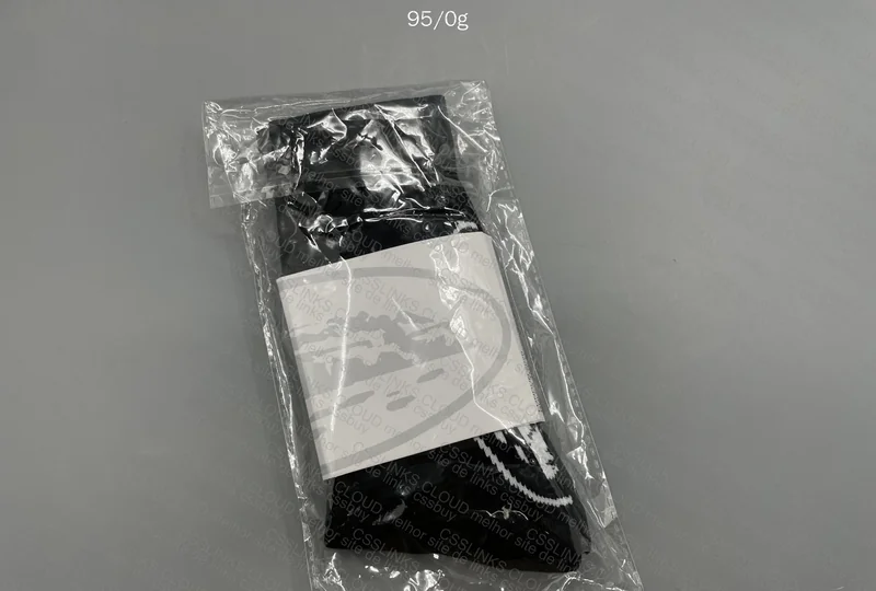 Corteiz Socks (White and Black)