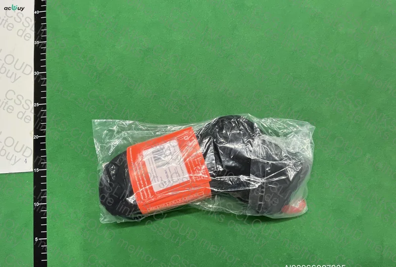 𝑴𝒆𝒊𝒂𝒔 𝑫𝒂 𝑵𝒊𝒌𝒆《 𝗚𝗿𝗼𝘀𝘀𝗮𝘀 》 3