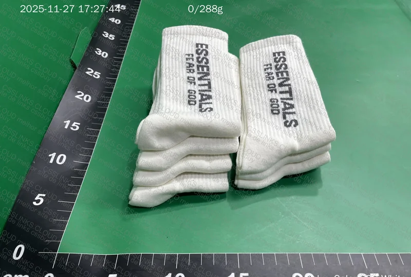 Essentials Socks