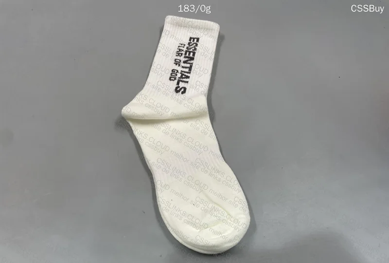 Essentials (FEAR OF GOD) Socks 2