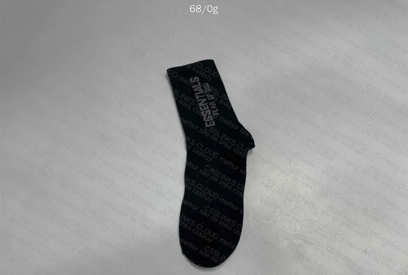 Essentials FG Socks 3