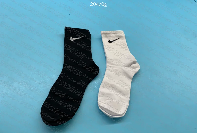 Nike Crew Socks