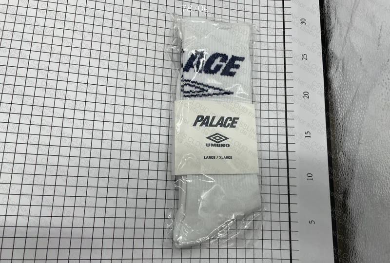Palace x Umbro Socks 4