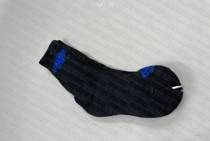 Syna and Corteiz Socks 8