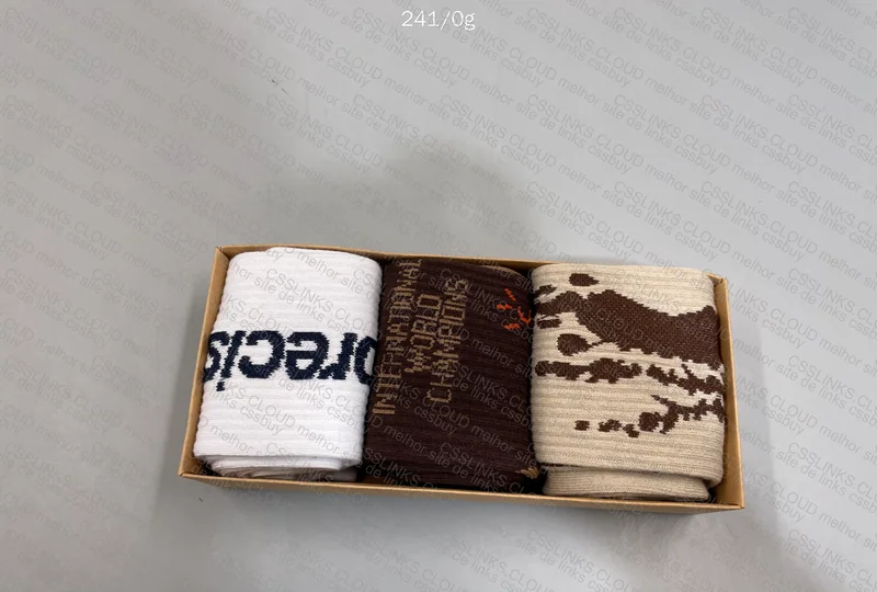 Travis Socks 4