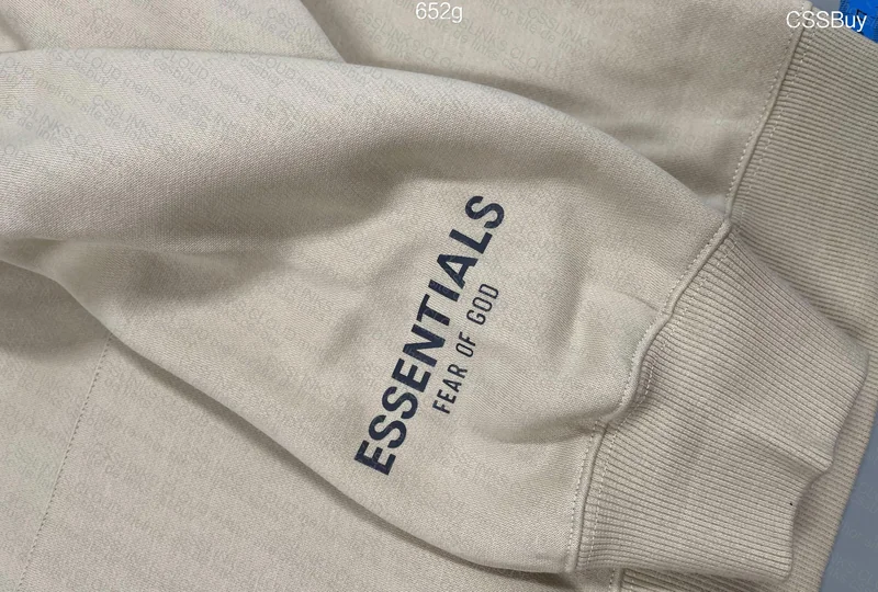 Best Cheap Essentials Sweatshirt 3