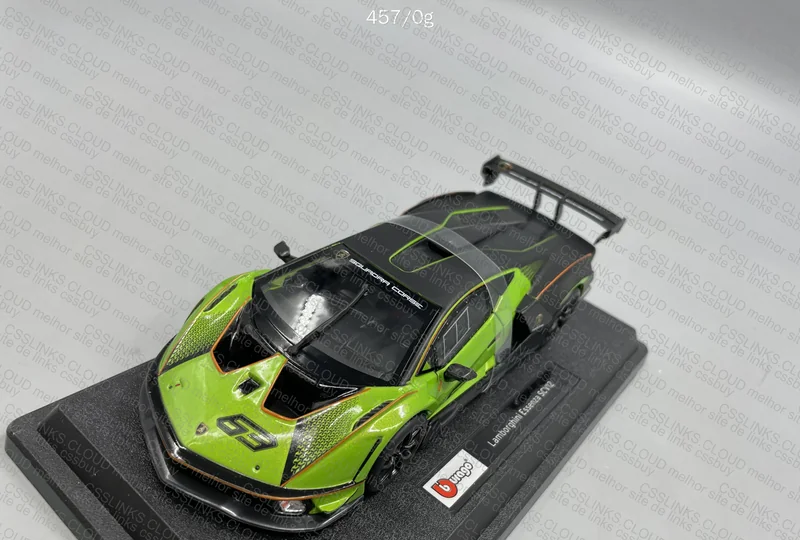 Miniatura Lamborghini Essenza SCV12 10