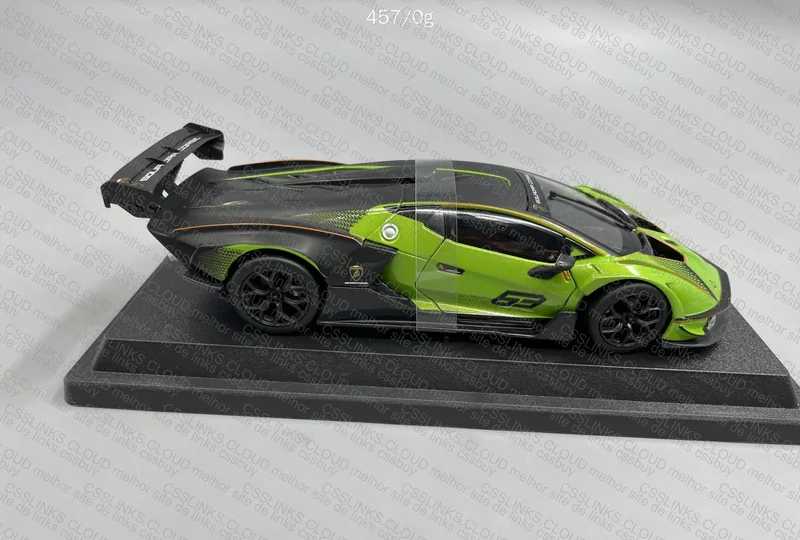 Miniatura Lamborghini Essenza SCV12 5