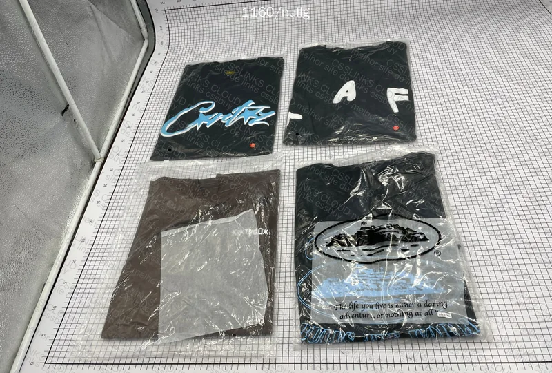 Mister Box T-Shirts