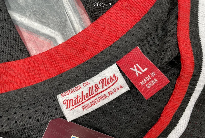 Mitchell and Ness - Jordan 97-98 Finals (with Measurements)