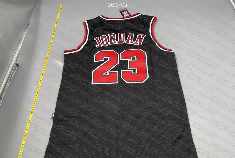 Mitchell and Ness - Jordan 97-98 Finals (with Measurements) 4