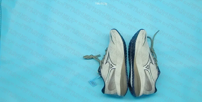 Mizuno Astro Plus