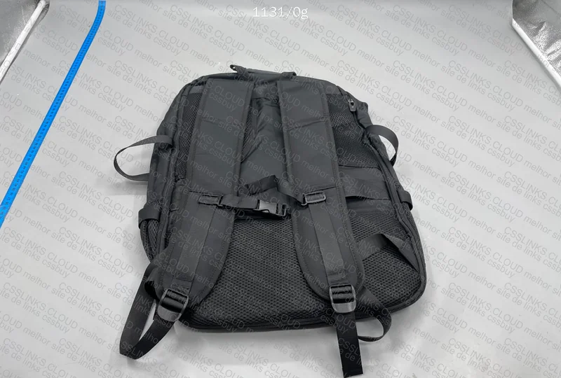 80L Backpack with Sneaker Compartment 3