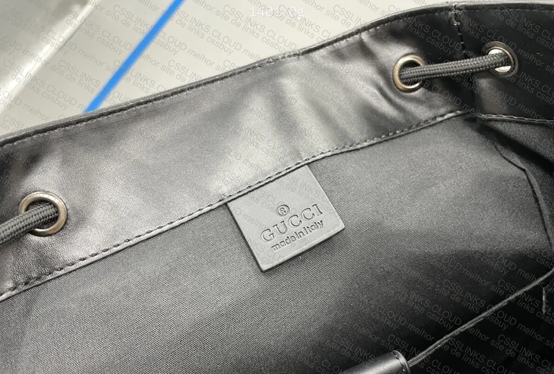 Gucci Backpack ¥140 9