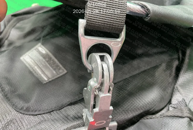Mochila Oakley 4