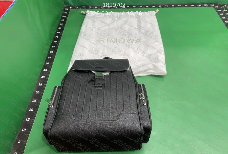 MOCHILA RIMOWA - Never Still Couro