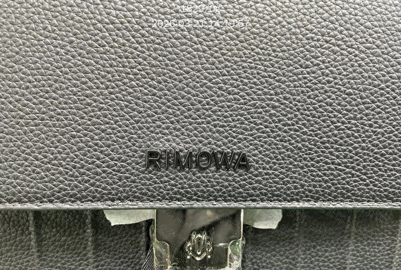 MOCHILA RIMOWA - Never Still Couro 3