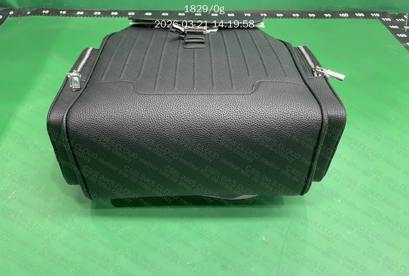 MOCHILA RIMOWA - Never Still Couro 5