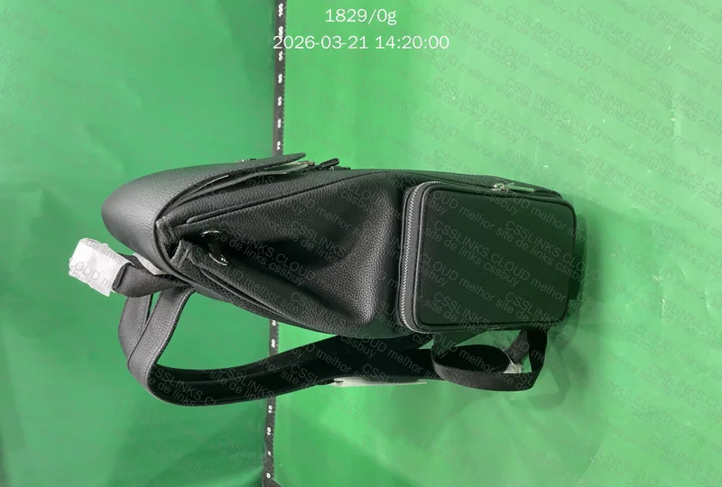 MOCHILA RIMOWA - Never Still Couro 8