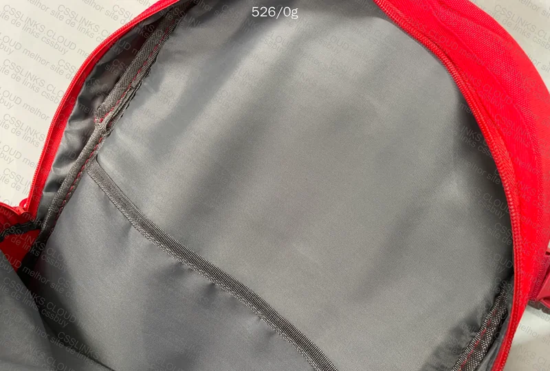 Mochila Supreme 4