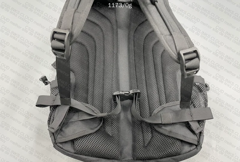 TNF Backpack 4