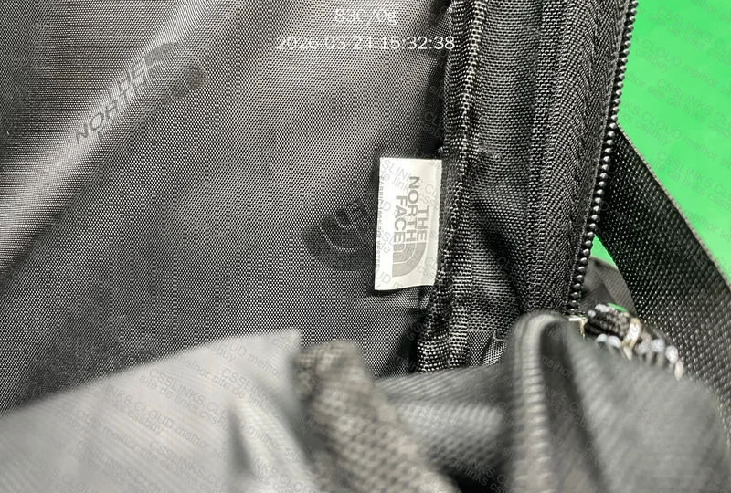 Mochila TNF 7
