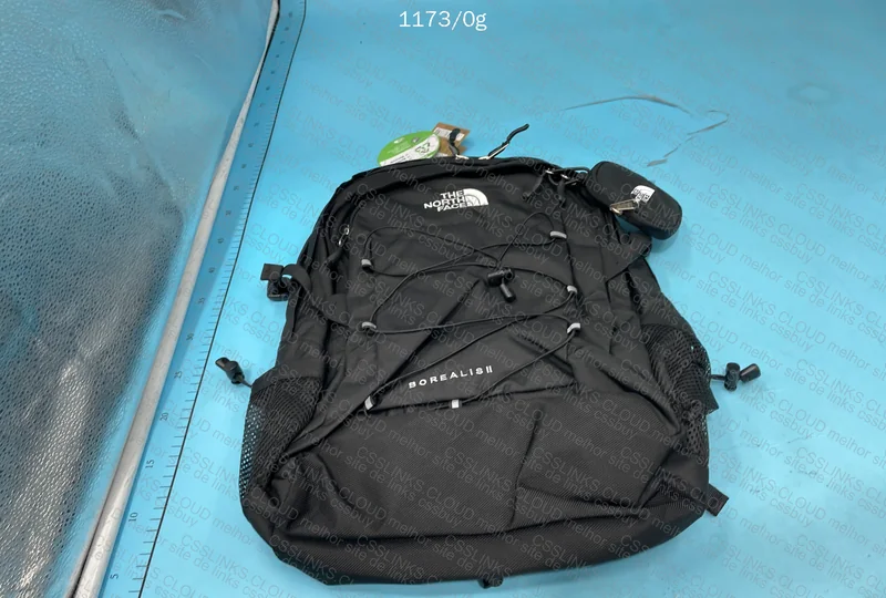 TNF Borealis Backpack 4