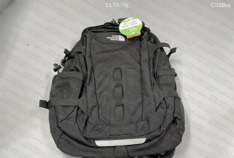 TNF Hot Shot Backpack