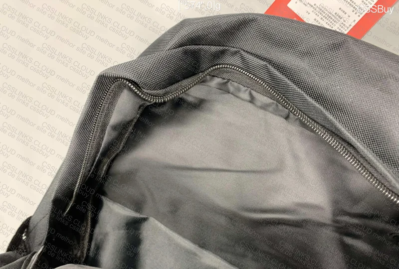 Nike Backpacks and Crossbody Bag 4