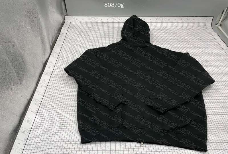 Artiemaster Hoodie 2