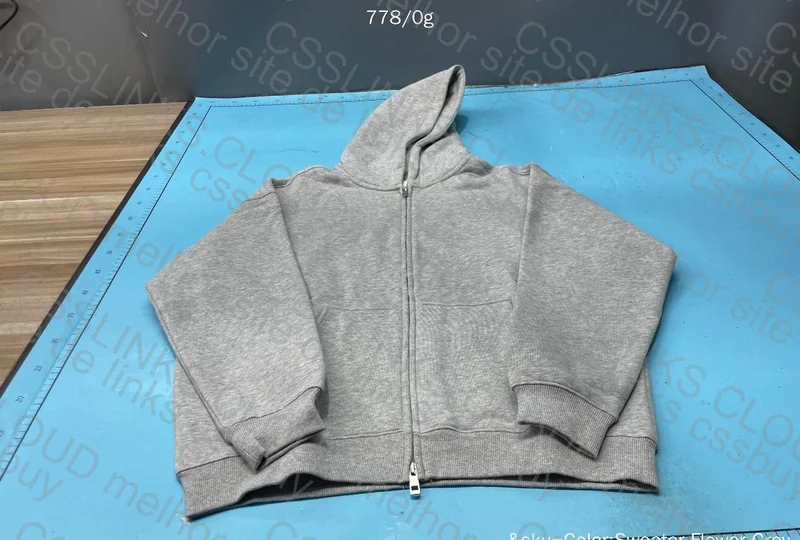 Artiemaster Hoodie 3