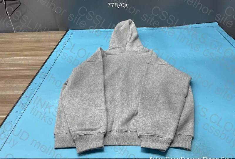 Artiemaster Hoodie 4