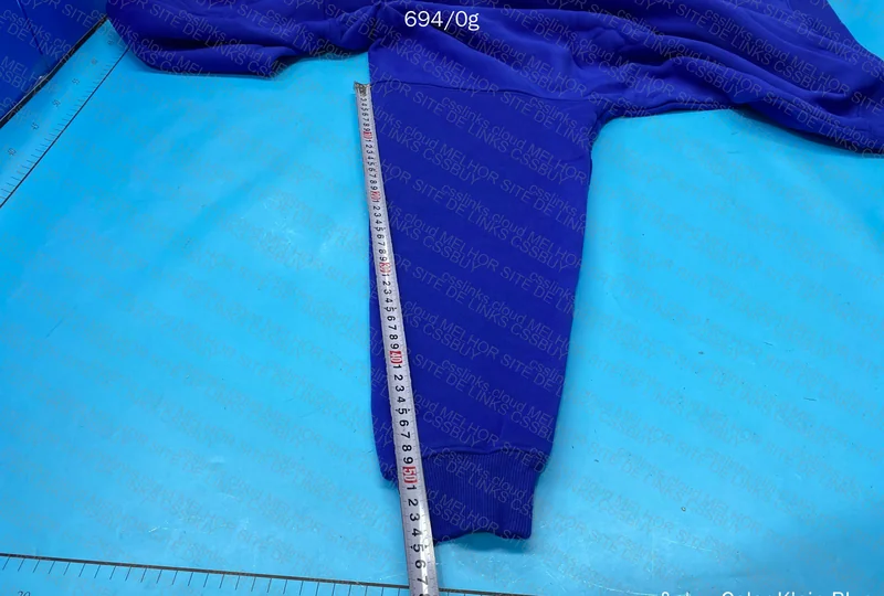 Artiemaster Hoodie 2