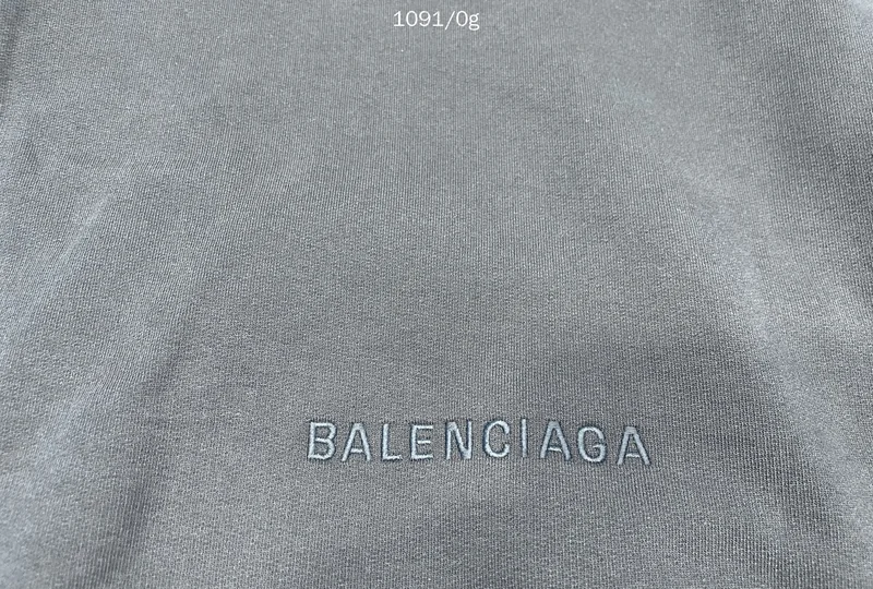 Balenciaga Paris Hoodie 5