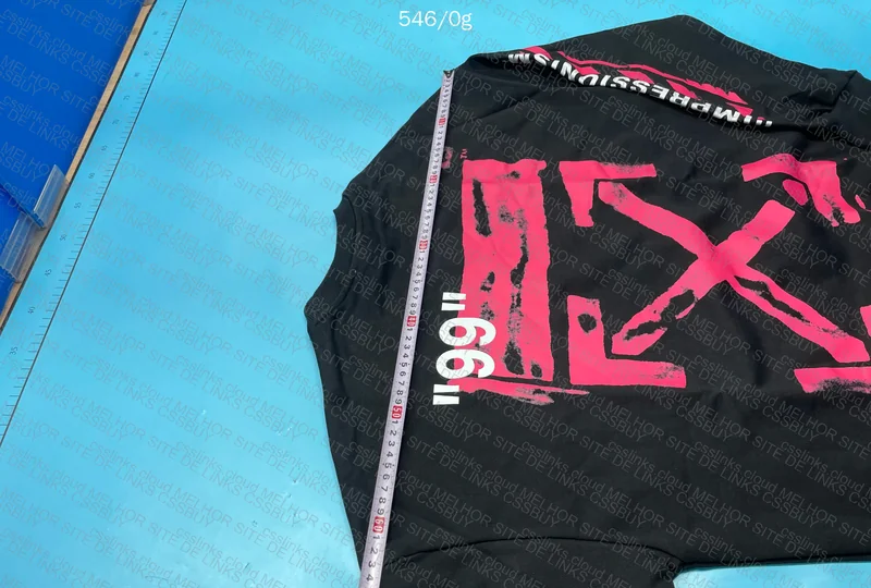 Basic Off-White Hoodie 7