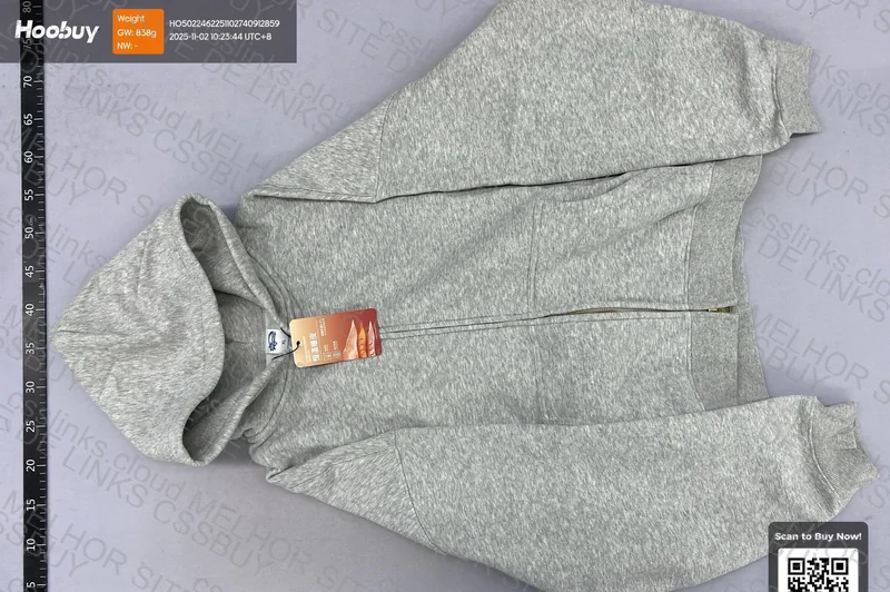 Boxy Artiemaster Hoodie 2