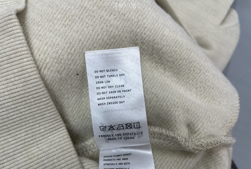 Broken Planet Hoodie - Alone but not lonely 4