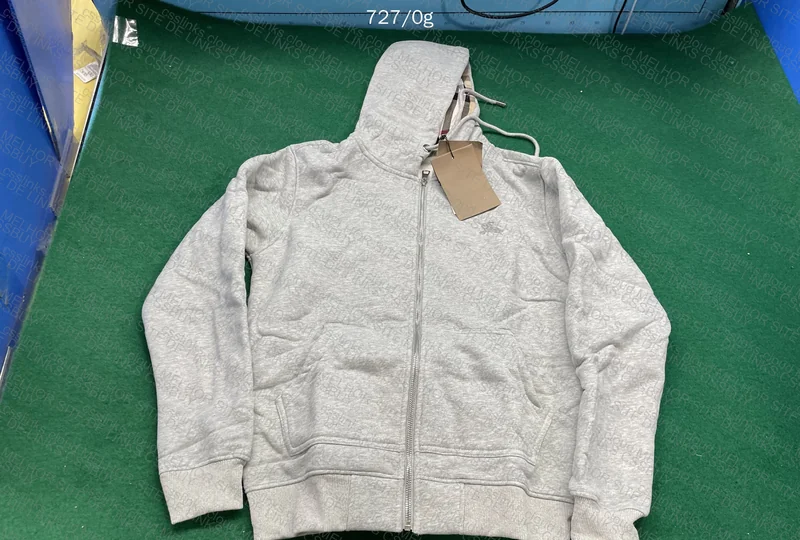 Burberry Hoodie 3