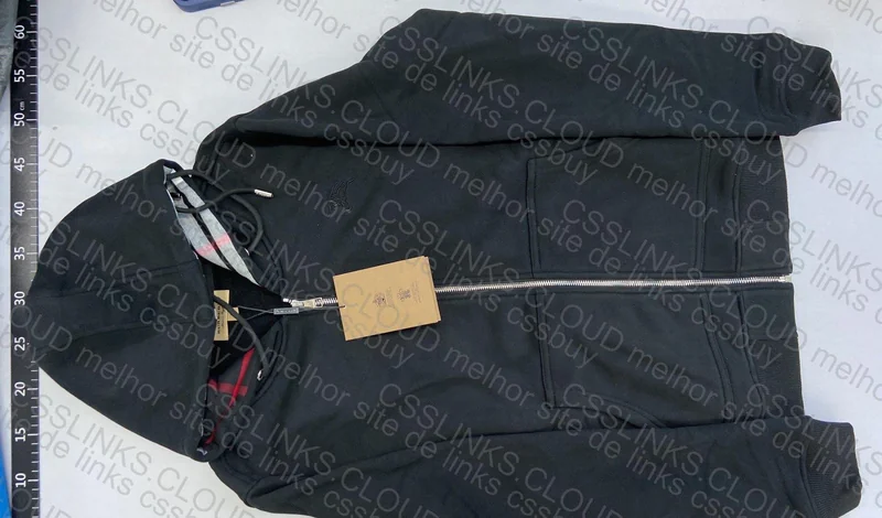 Burberry Hoodie 3