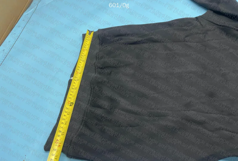 Burberry Hoodie + Measurements 6