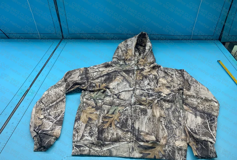 Camouflage Hoodie (Realtree Edge) 2
